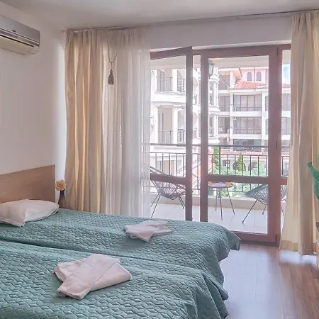 Hotel apartamentowy Pmg Laguna 3*