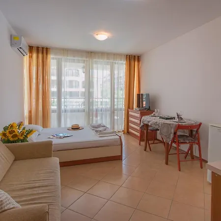 Pmg Laguna Hotel apartamentowy Słoneczny Brzeg